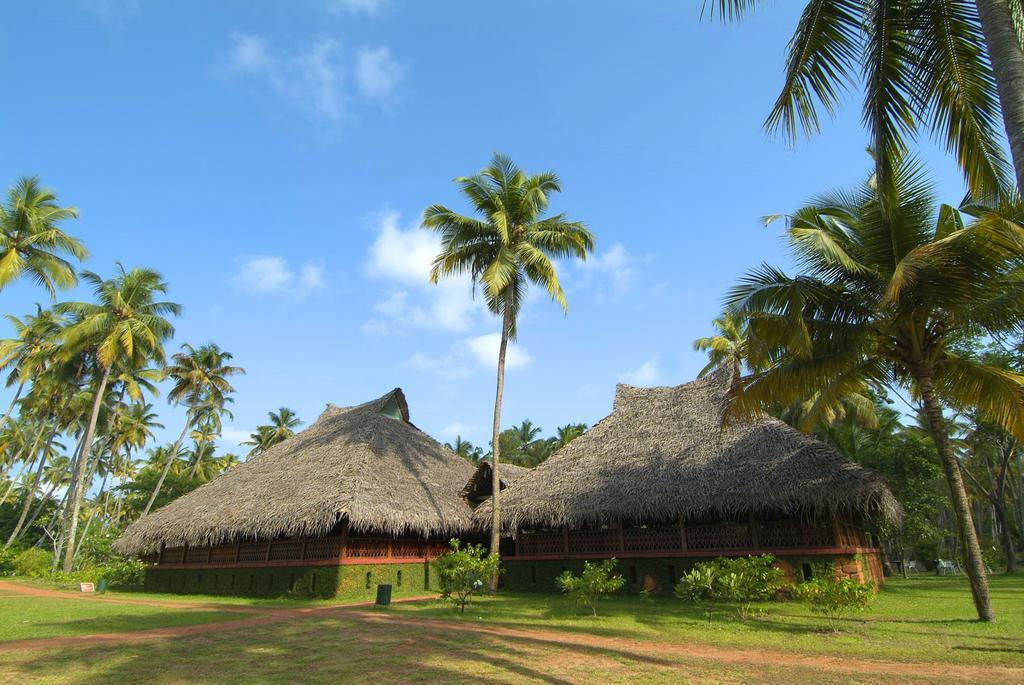 Marari Beach Resort Alleppey - A Cgh Earth Experience Mararikulam Esterno foto